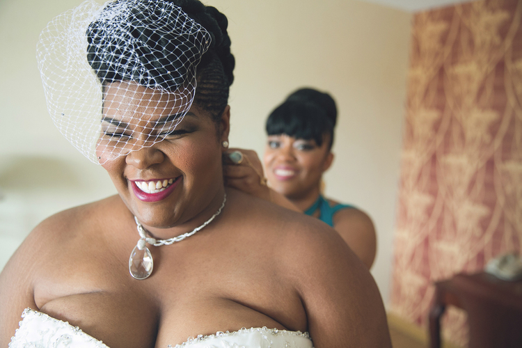 The Hourglass Studios Wedding Photos of Michigan Wedding Photographer