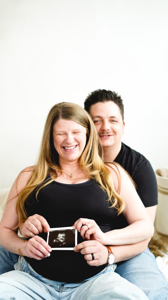 The Hourglass Studios, Professional Photos, Maternity Photos