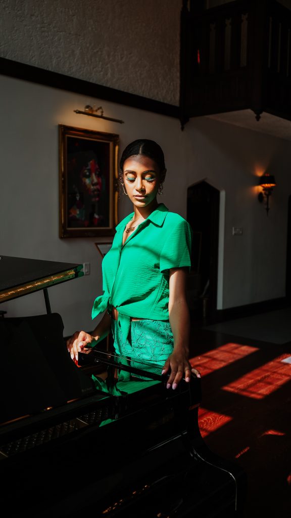 The Hourglass Studios, Professional Photos